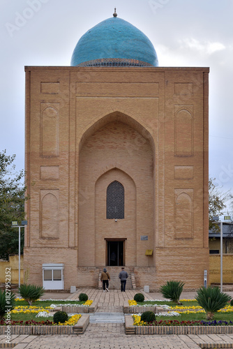 TRAVEL TO UZBEKISTAN AND MONUMENTS OF TIMURID ARD AND ARCHITECTURE IN THE CITY OF SAMARKAND AND BUKHARA