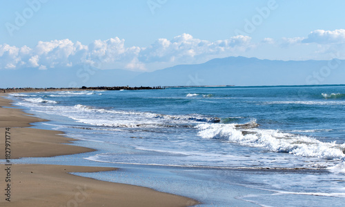 Fototapeta Naklejka Na Ścianę i Meble -  A beach scene from the area east of Karataş town in the Eastern Mediterranean
