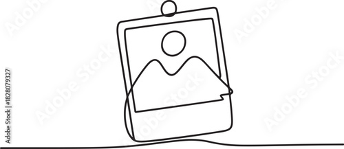 Continuous one line drawing of Photo frame. Single line drawing illustration of Photo frame polaroid. one line Icon drawing