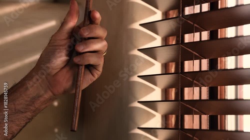 hand closing window shade blinds 3