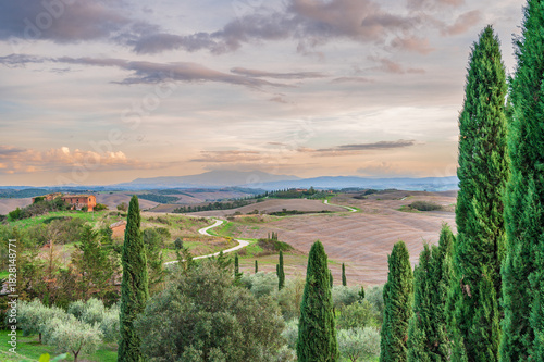 tuscany landscape italy