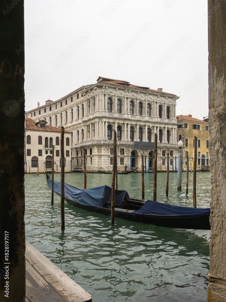 Fototapeta premium Ca' Pesaro, a majestic Baroque palace located on the Grand Canal in Venice. 