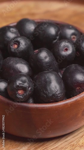 Wallpaper Mural Vertical Video of Black Plum Torontodigital.ca