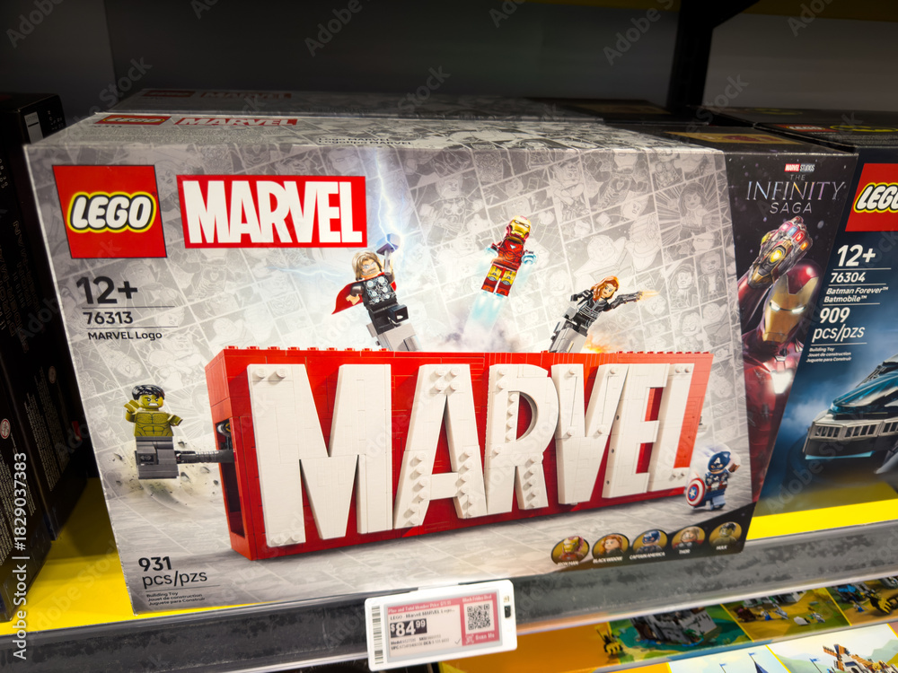 Obraz premium Lego Marvel Logo Building Set Display