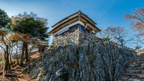 備中松山城 – 天空の山城「現存12天守」の一つで、天守が現存する“唯一の山城”