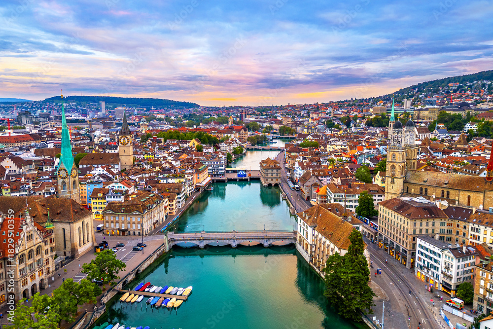 Obraz premium Zurich, Swizterland over the Limmat River 1884