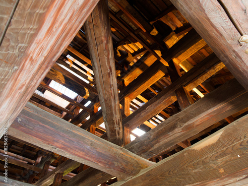 木組みが織りなす、日本建築の構造美