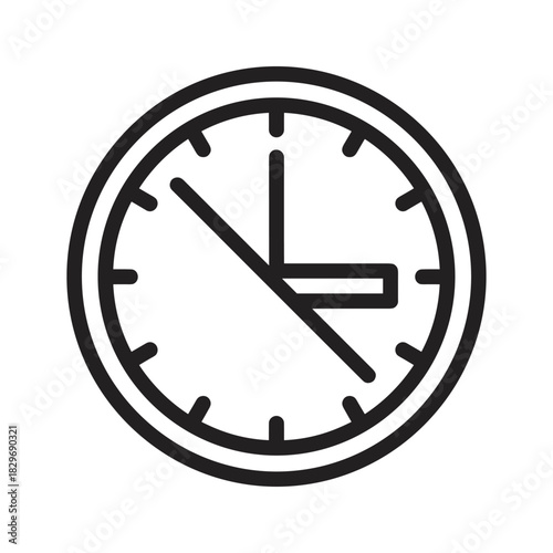 Outline icon of a simple analog clock showing three o'clock, representing time management and punctuality