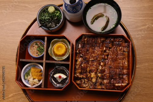 Japanese eel rice, overview 
