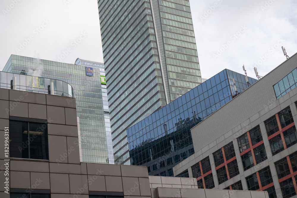 Obraz premium looking east on John St to buildings incl corporate logo of RBC and TD, Toronto