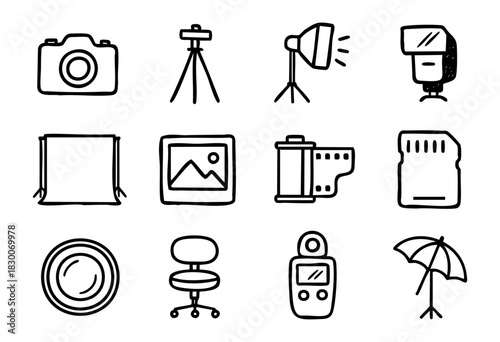 Hand-drawn doodle photo studio and photography icons — camera, tripod, and light — stock vector.