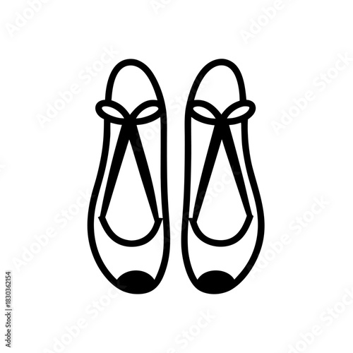 Soft, feminine, minimal icon representing classic ballet flats with a smooth silhouette.