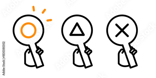 丸・三角・バツの札を持つ手のイラスト