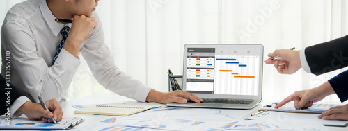 Canvas-taulu Project planning software for brisk business project management on the computer