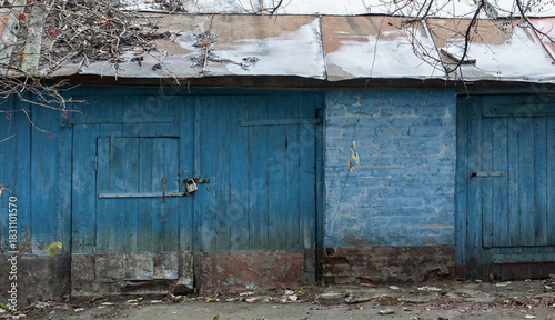 old abandoned barn