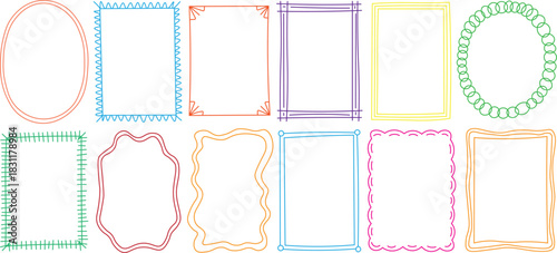 Cute wavy wedding frame, vector hand drawn oval antique border set.  charming design for a party.  Elegant classic line design background, basic postcard decor.