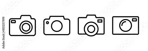 Camera icon vector illustration. photo camera sign and symbol. photography icon.
