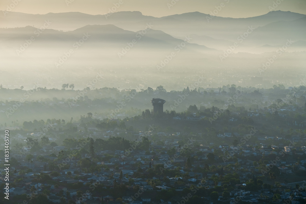 Naklejka premium Foggy Morning in San Diego, California
