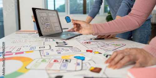 Creative UX UI Design Workshop with Team Collaboration