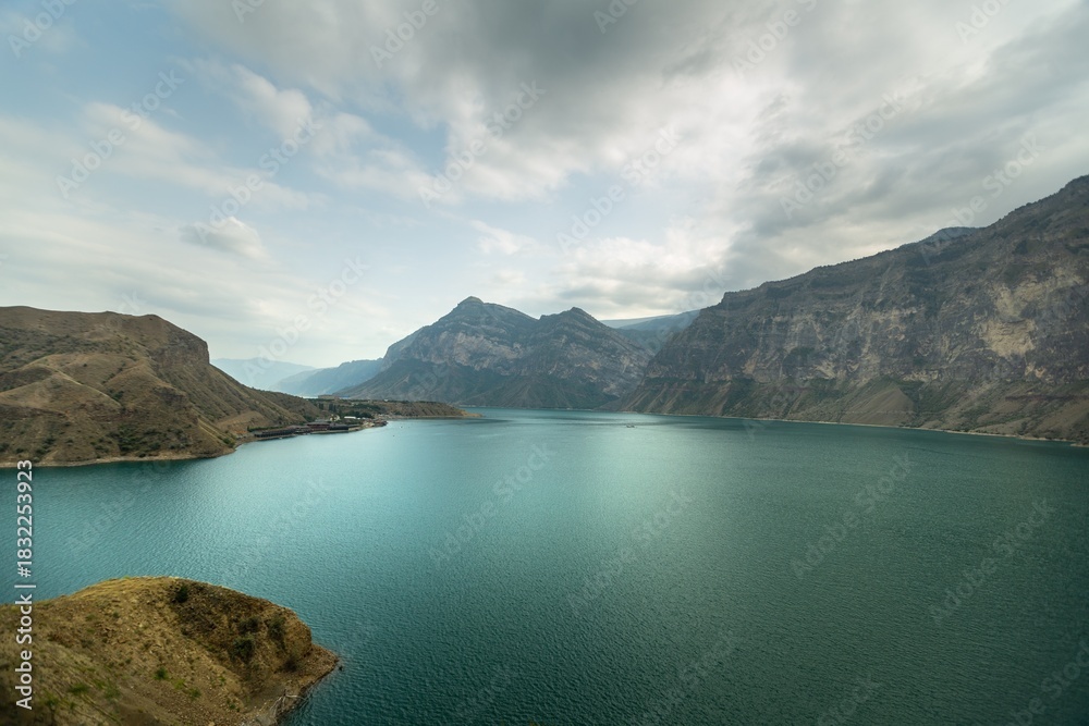 Obraz premium Great nature Mountain Incredible summer landscape on lake.