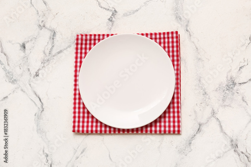 Table setting with plate an...