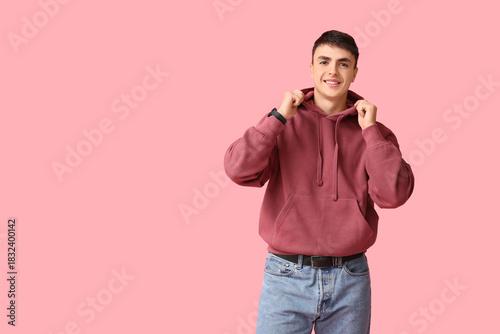 Handsome young man in styli...