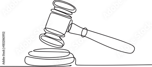 Judge hammer one continuous single line art drawing, One line drawing of judge hammer law symbol continuous hand drawn. one line Icon drawing