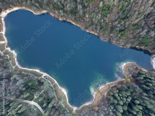 Fototapeta Naklejka Na Ścianę i Meble -  A drone view of Suluklu Lake in Mudurnu, Bolu, Turkey