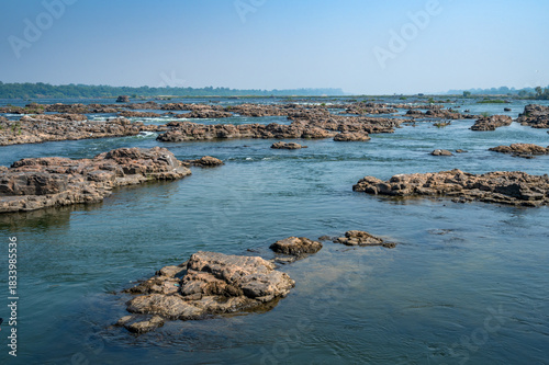 Sahastradhara Waterfall is a waterfall In Narmada river located in Maheshwar, Madhya Pradesh, India