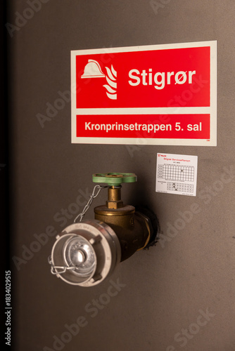 Wasserleitung Steigleitung Feuerwehr Feueralarm