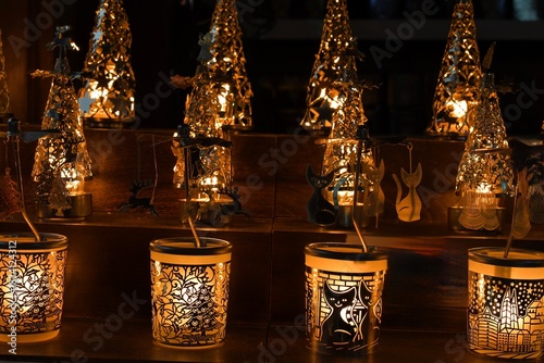 Weihnachtsschmuck am Christkindlesmarkt in Nürnberg 