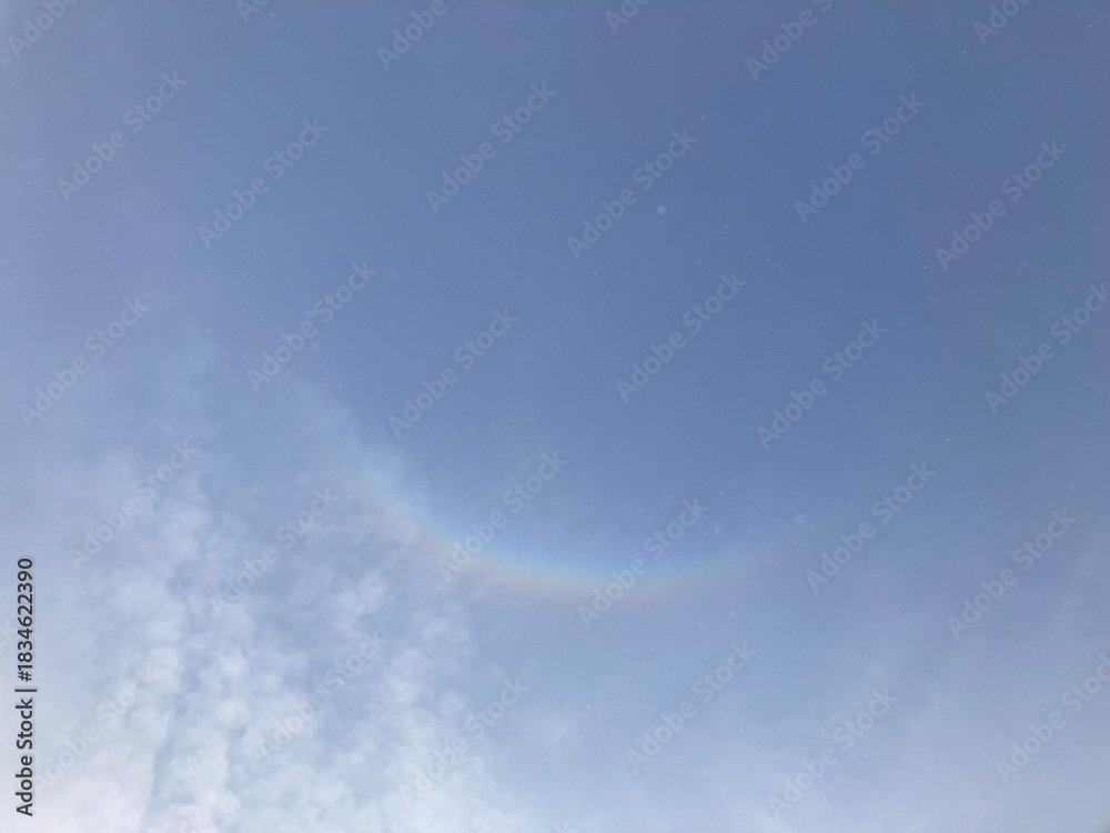 Fototapeta premium Delicate atmospheric halo above soft clouds