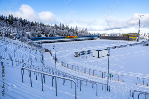Wallpaper Mural Winterwunderland im Thüringer Wald im Wintersportort Oberhof am Rennsteig - Thüringen - Deutschland Torontodigital.ca