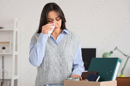 Fired businesswoman with pe...