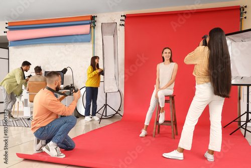 Professional photo studio t...