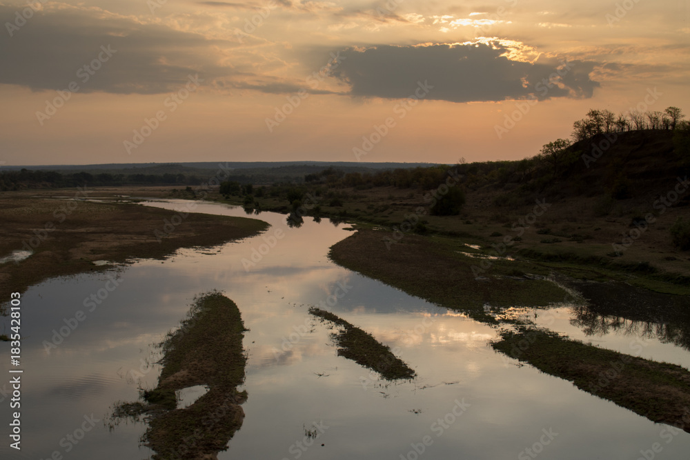 Fototapeta premium Early morning at the Letaba River Bridge