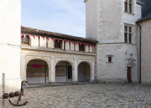 La Flotte, locally known as La Flotte-en-Ré, is a commune in southwestern France.	
