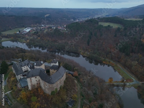Sehenswürdigkeit Burg Lockenhaus und der Hammerteich