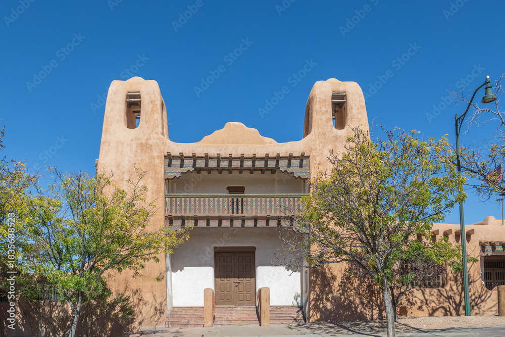 Fototapeta premium Santa Fe New Mexico Architecture Style with Adobe Mud, Wooden Balconies and Bell Towers