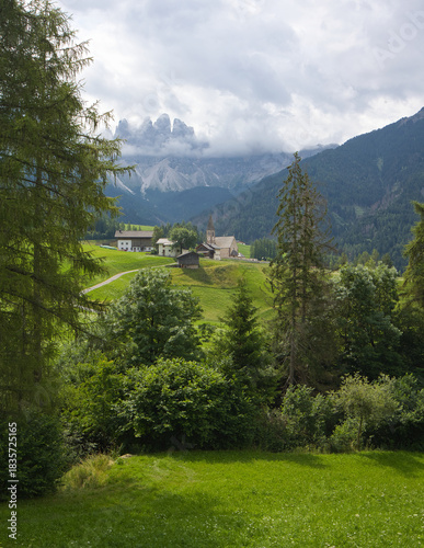 View of Santa Magdalena in Villnöß with the Odles massif in the background.