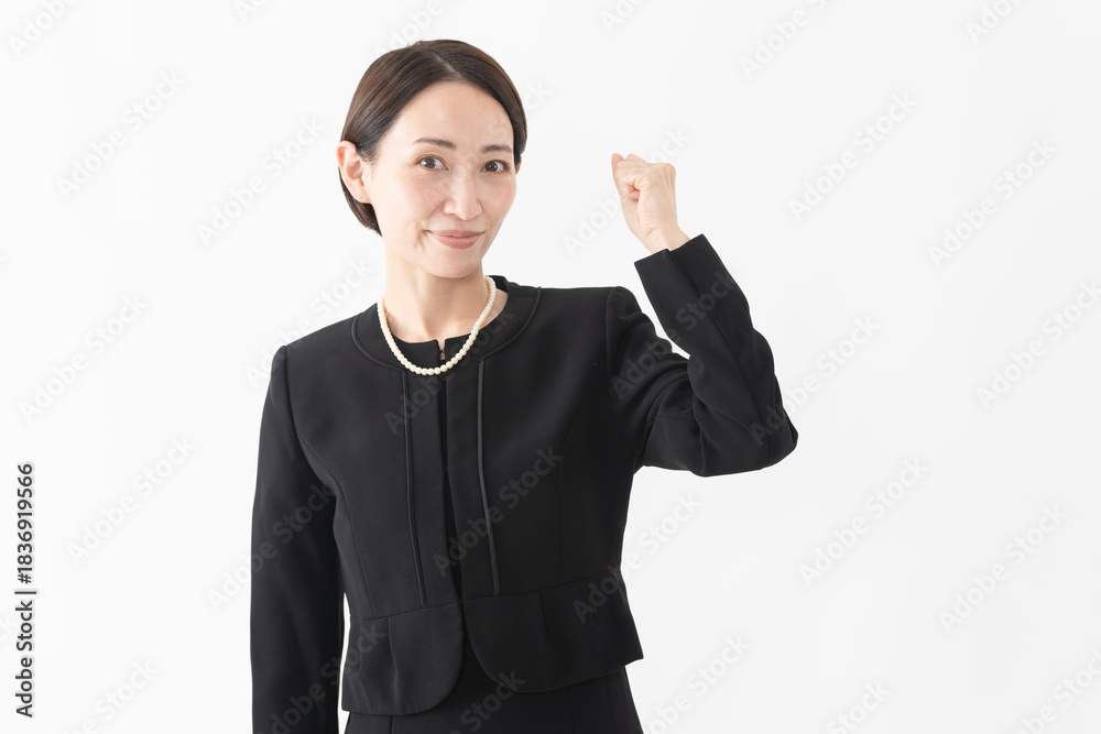 Fototapeta premium 喪服を着た女性 葬儀イメージ