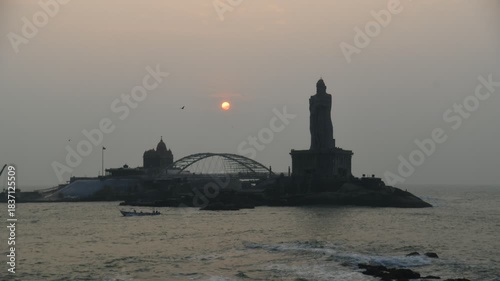 Timelapse Sunrise view of Thiruvalluvar Statue and Vivekananda Rock.