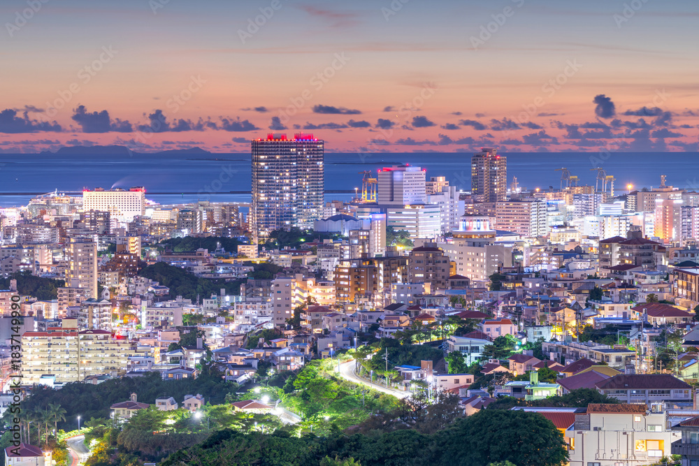 Obraz premium Naha, Okinawa, Japan Downtown City Skyline 2122