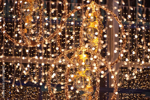 Red and White Christmas baubles,Tree Ornaments with Lights