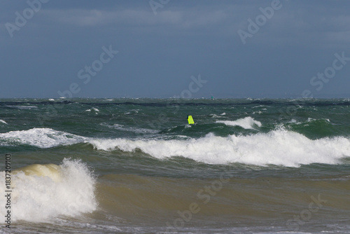 windsurf dans la tempête