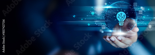 Foto Innovation Technology concept, Businessman hold Innovation Technology icon