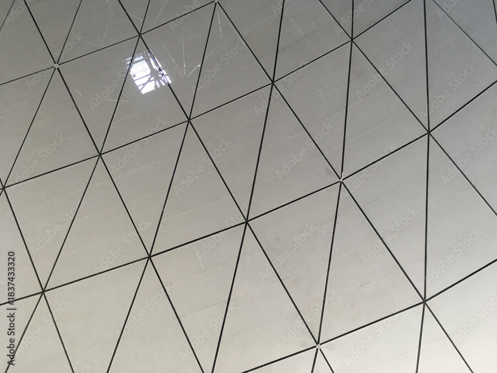 Obraz premium Triangulated pattern modern ceiling structure in Steel