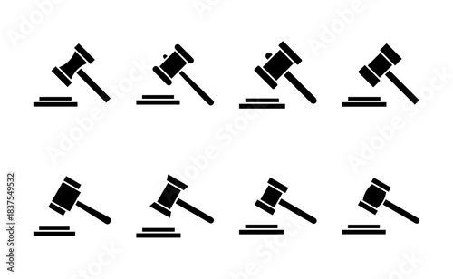 Gavel icon vector. judge gavel sign and symbol. law icon. auction hammer