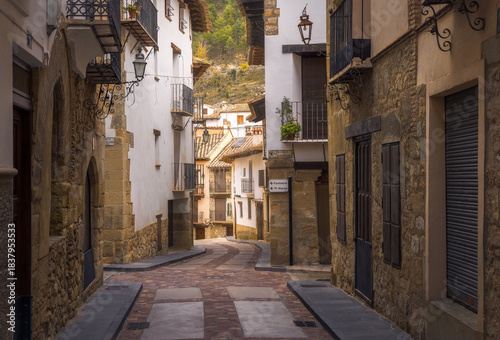 Fototapeta Naklejka Na Ścianę i Meble -  Charming streets of Rubielos de Mora in the heart of Teruel, Spain