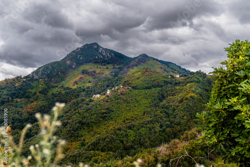 Wallpaper Mural Abgelegenes Bergdorf in den Hügeln von San Nicolao auf Korsika Torontodigital.ca